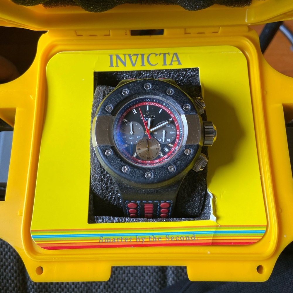 Invicta watch band a little damaged 15$ fix